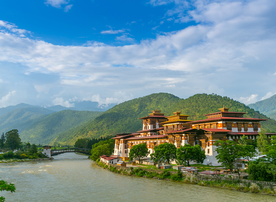 punakha-dzong-bhutan.jpg